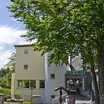 Haus Oberland 3*