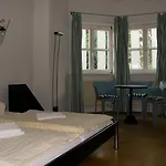 Haus Oberland Hotel 3*