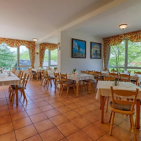 Haus Oberland 3*