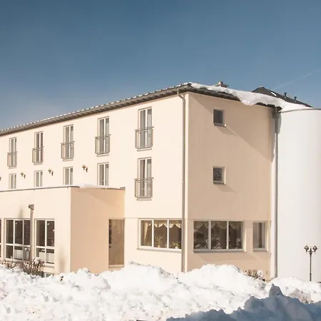 Haus Oberland Hotel 3*