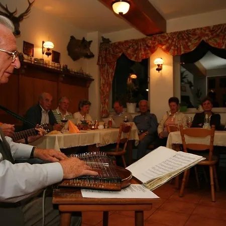 Haus Oberland Hotel