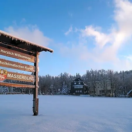 Hotel Haus Oberland 3*