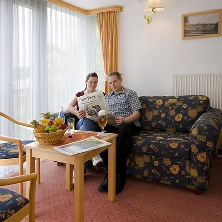 Hotel Haus Oberland Masserberg